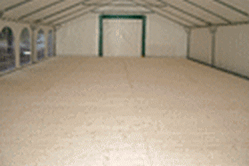 Option plancher pour tente de réception 